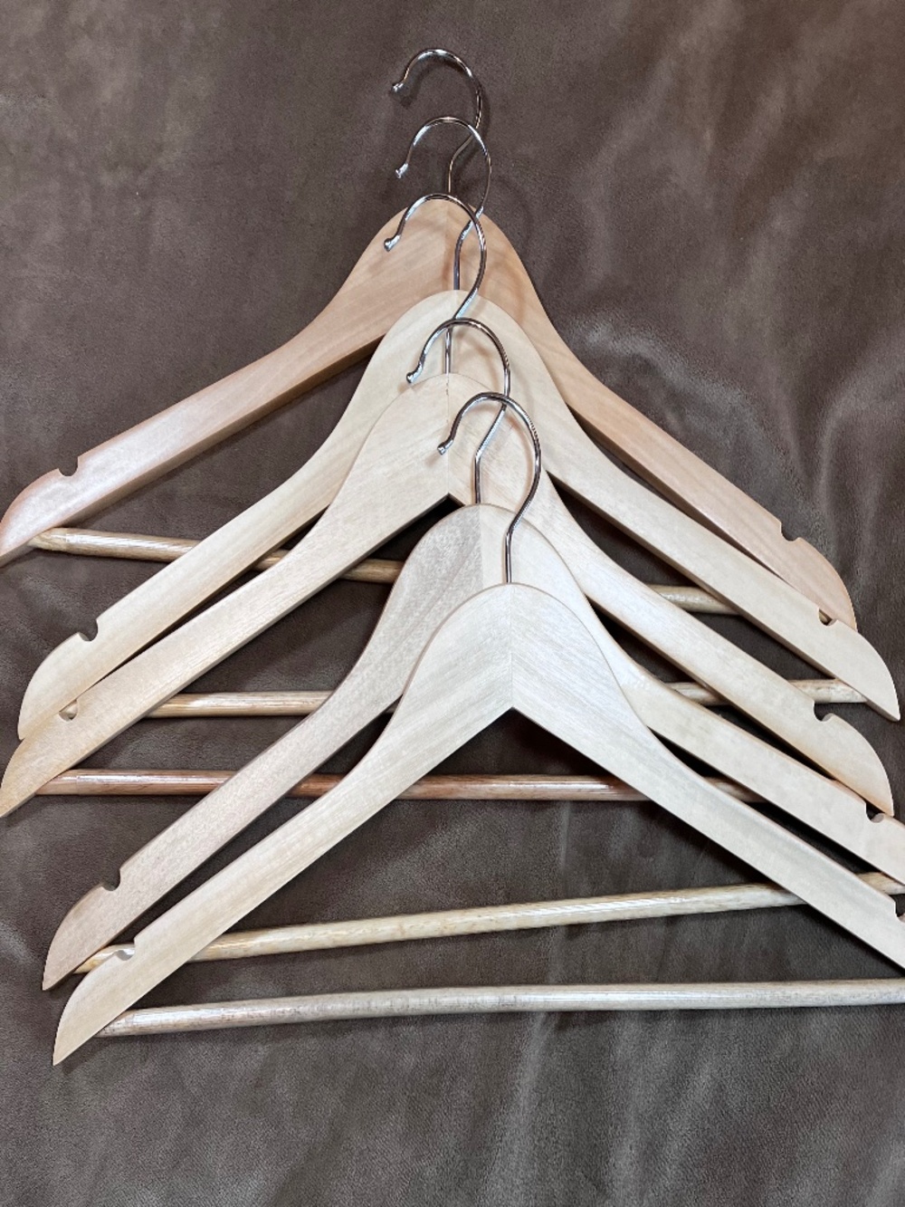Wood Hangers Set of 7 with slip resistant notch for dresses to suits to blouses